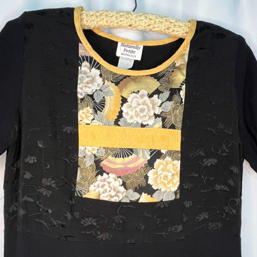 VTG Naturally Petite Honolulu Hawaii Black Floral Patchwork Black Asian Maxi